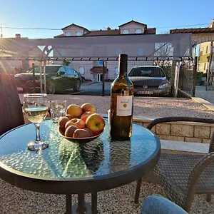 Marla Poreč